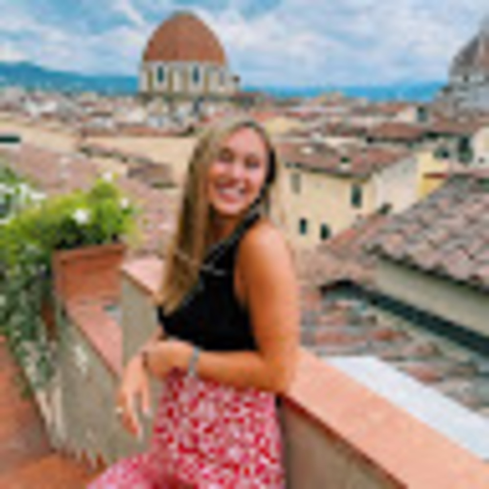 Meet your Posher, Caroline